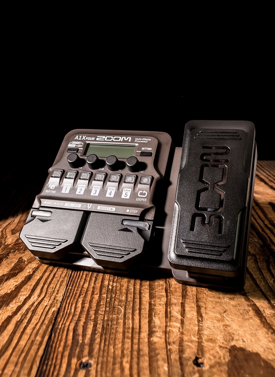 その他 A1X FOUR ZOOM Amazon.com: Zoom Acoustic Guitar Multi-Effects Pedal (A1X Four