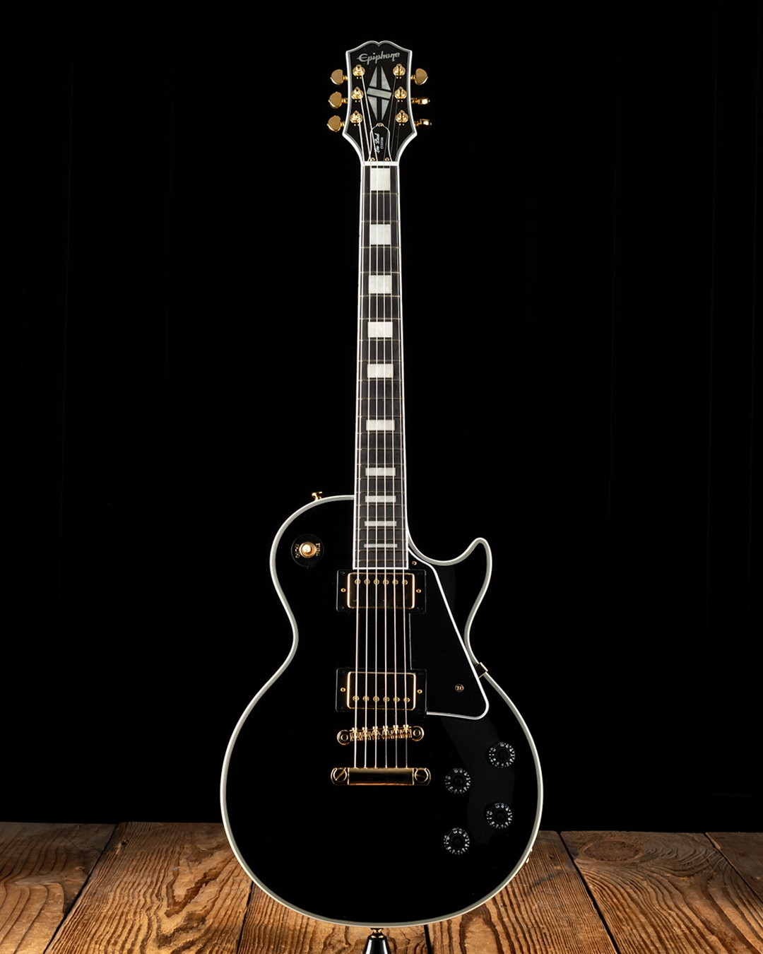 Amazon.com: Epiphone Les Paul Custom, Ebony with Gold Hardware : Musical  Instruments