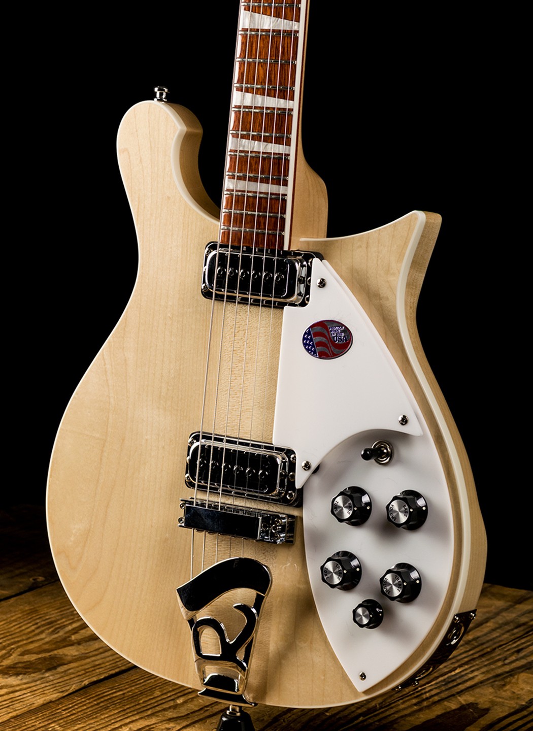 希少】Rickenbacker 620 llic Plumglo 希少】Rickenbacker 620 llic