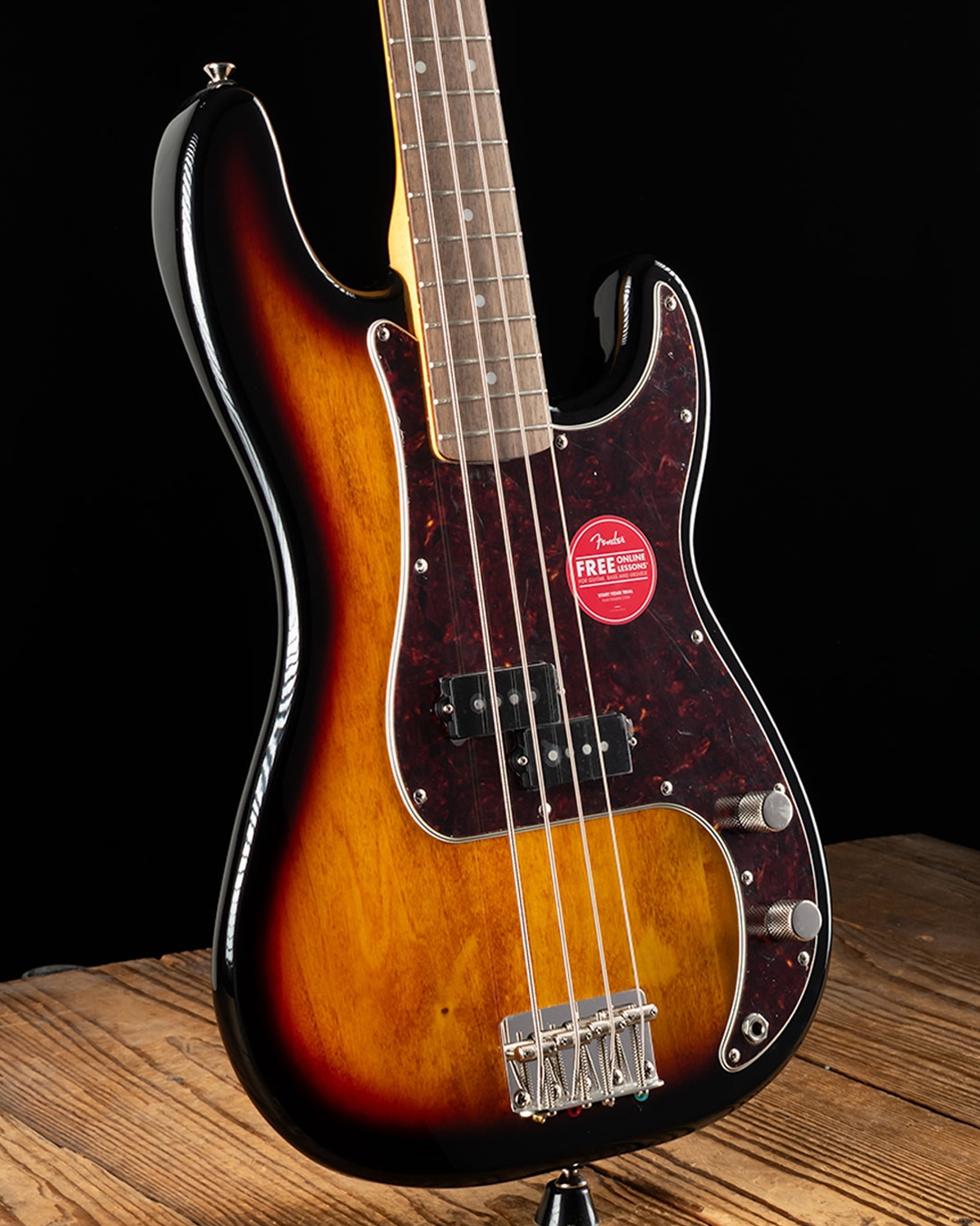 squier Precision Bass カスタム品 Fender_SQCV70sP-Bass-MN-BLK_01
