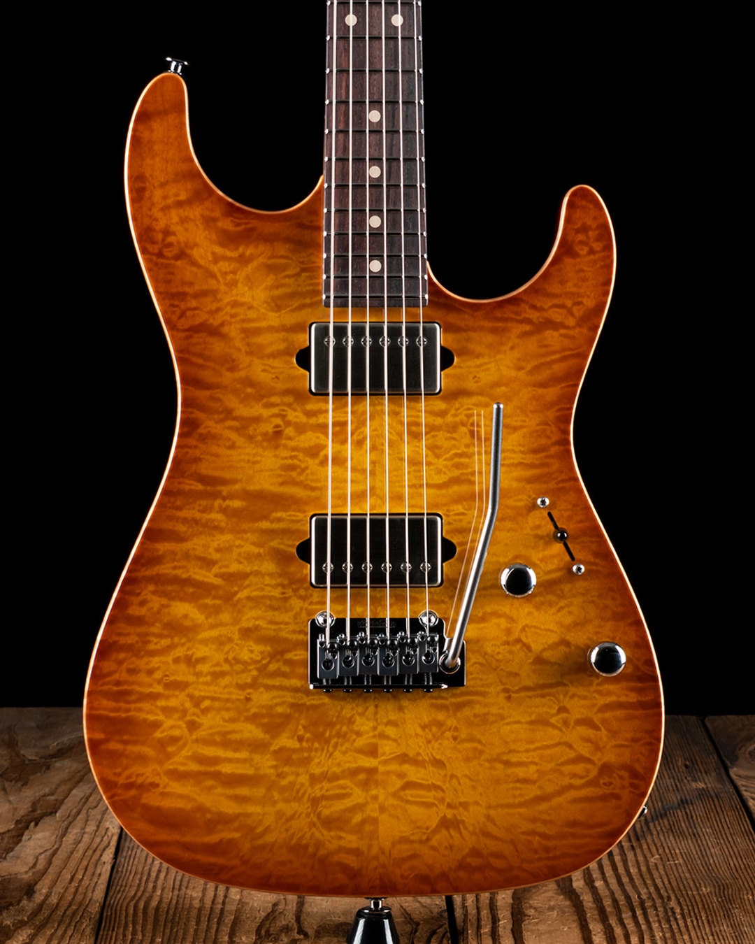 ギター Suhr standard 1-piece Quilt maple Suhr Standard Custom Quilt Maple/Genuine Mahogany - Trans Brown