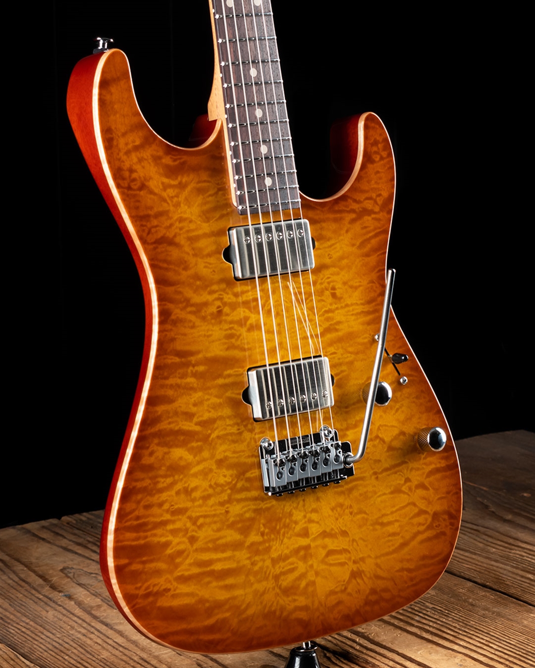 ギター Suhr Standard Quilt Maple Honey Burst Suhr Standard Custom Quilt Maple/Genuine Mahogany - Trans Brown