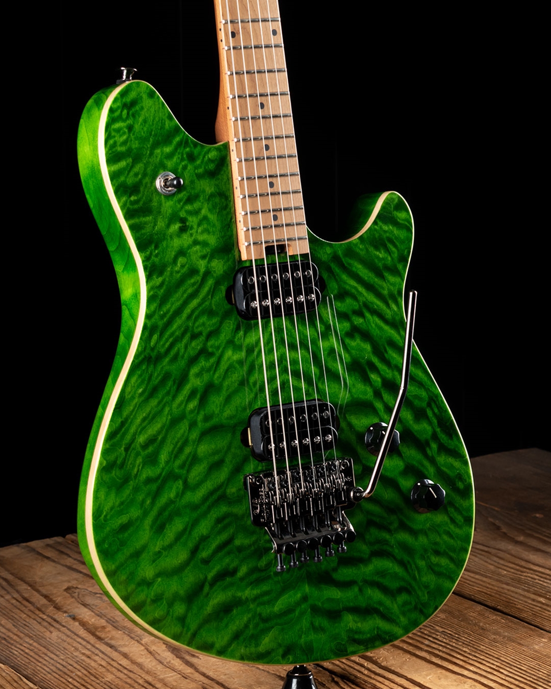 EVH Wolfgang WG Standard QM - Transparent Green