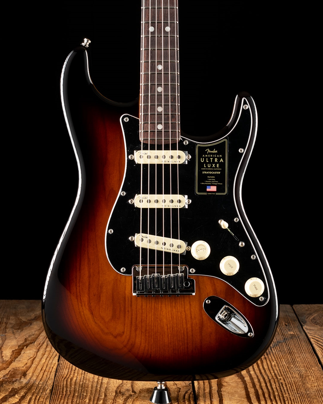 Fender Ultra Luxe Stratocaster 2-Tone Sunburst Electric Guitar – Spicer's  Music