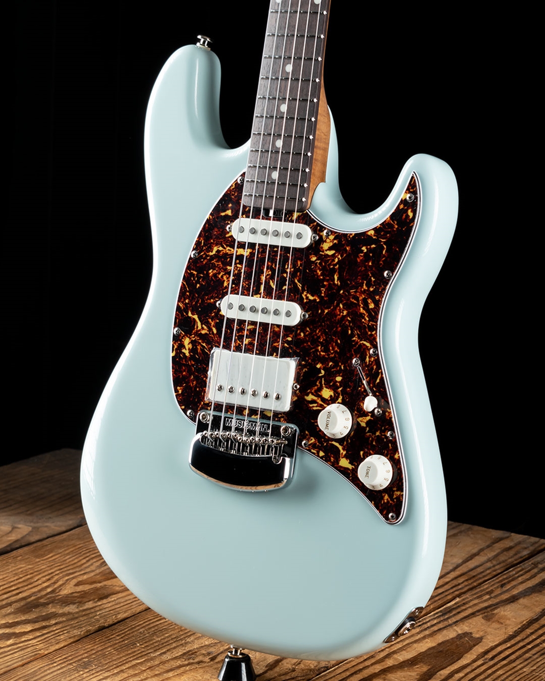 Ernie ball music man cutlass rs hss cheap