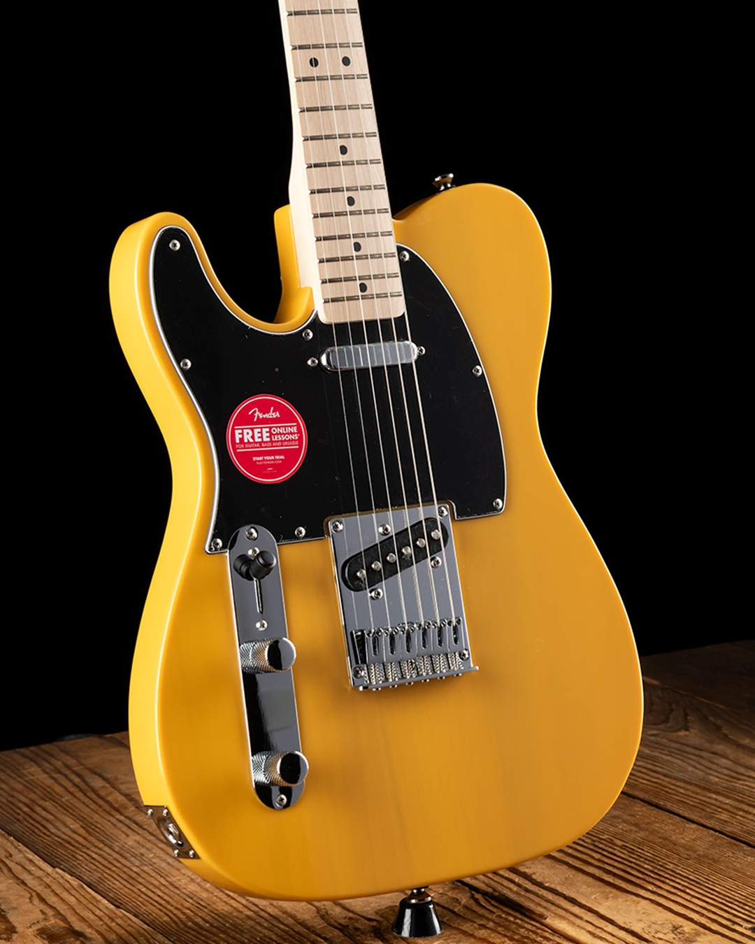 SQUIER Affinity Tele イエロー ストラップ、スタンド付き SQUIER Affinity Tele イエロー ストラップ、スタンド付き