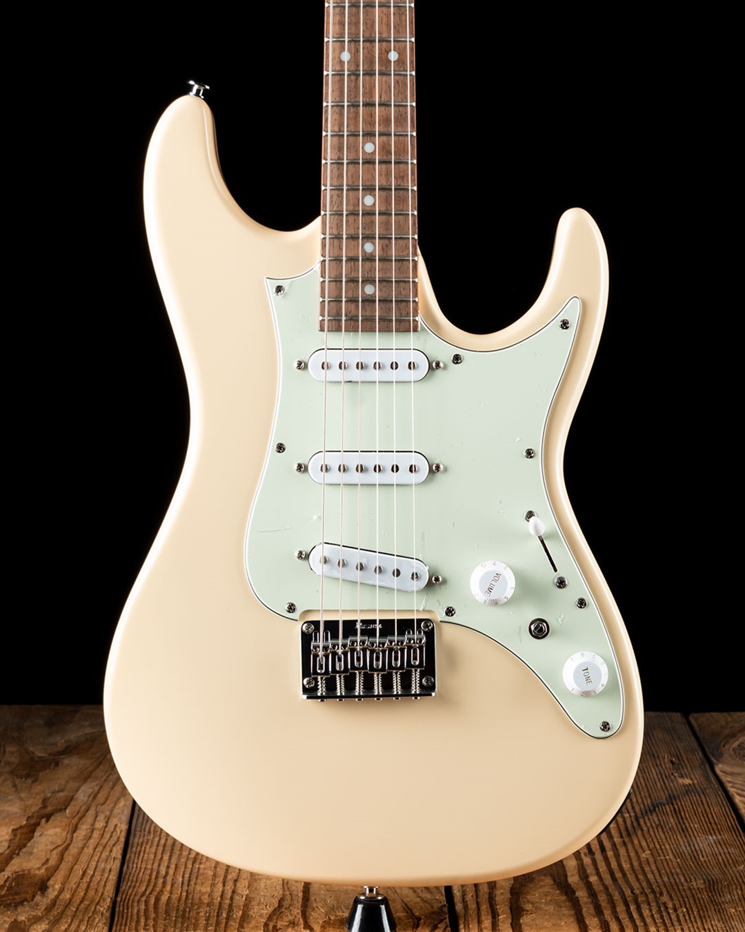 お豆腐　Ibanez AZES31 1P-01 Ibanez AZES31 AZES Standard - Ivory