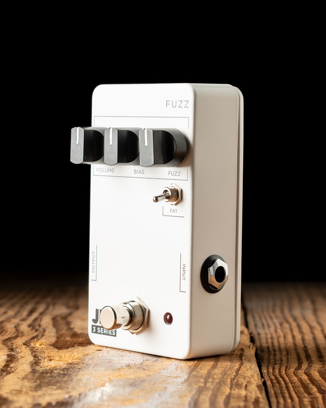 ギター JHS Pedals 3 Series FUZZ JHS 3 Series Fuzz Pedal Reviews | Sweetwater