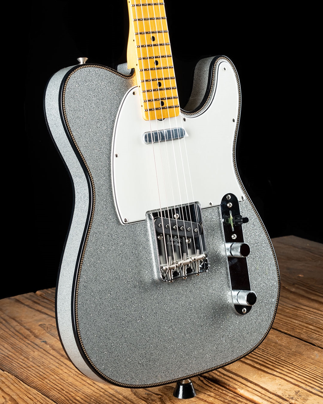 Fender Japan Sparkle Telecaster with Filter'Tron pickups