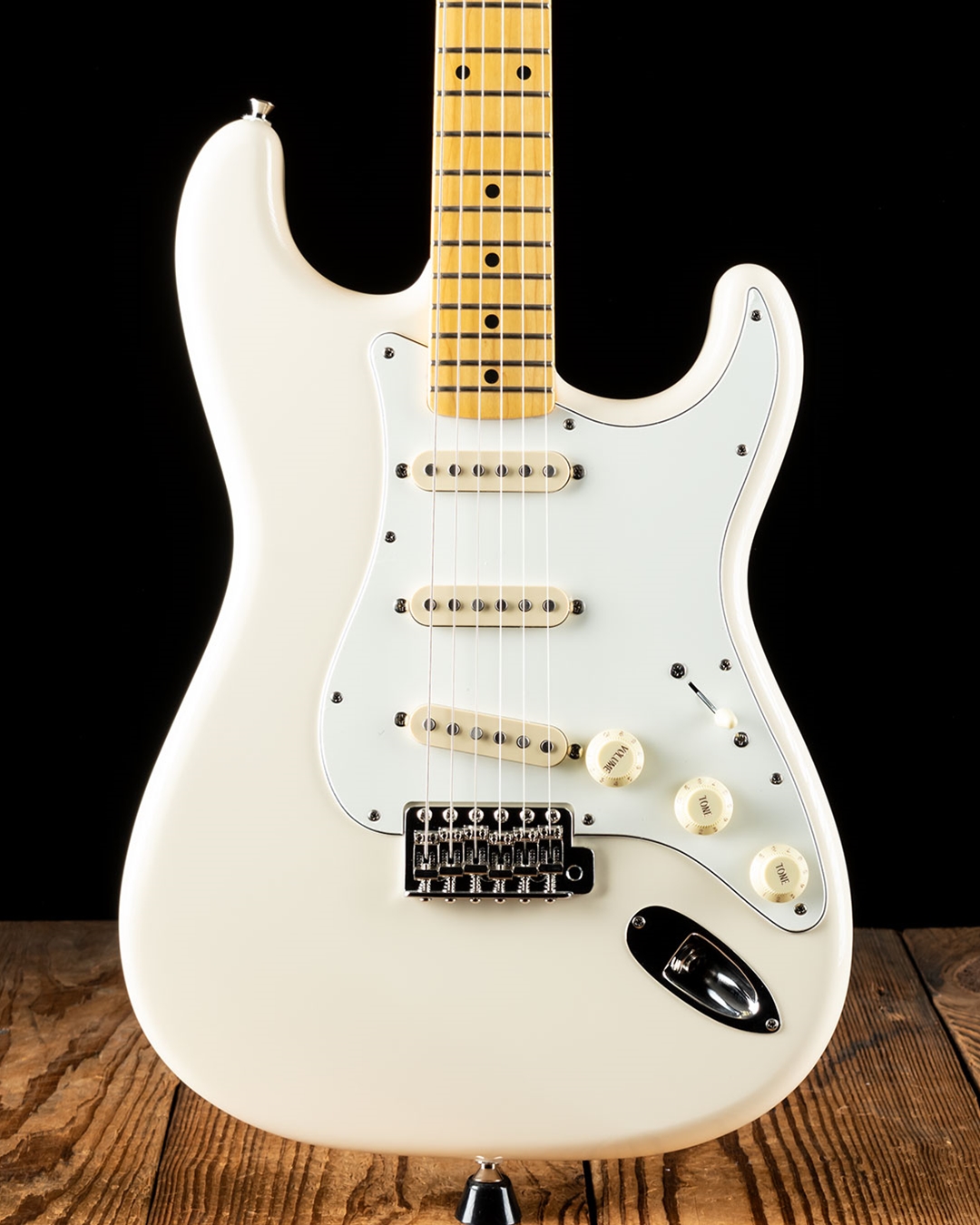 ギター Fender Japan 60s Stratocaster, White s-l1200.jpg