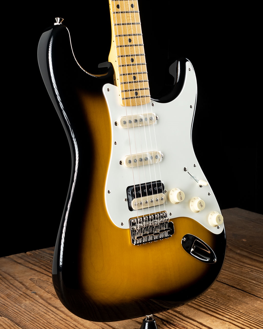 Fender JV Modified '50s Stratocaster HSS - 2-Color Sunburst