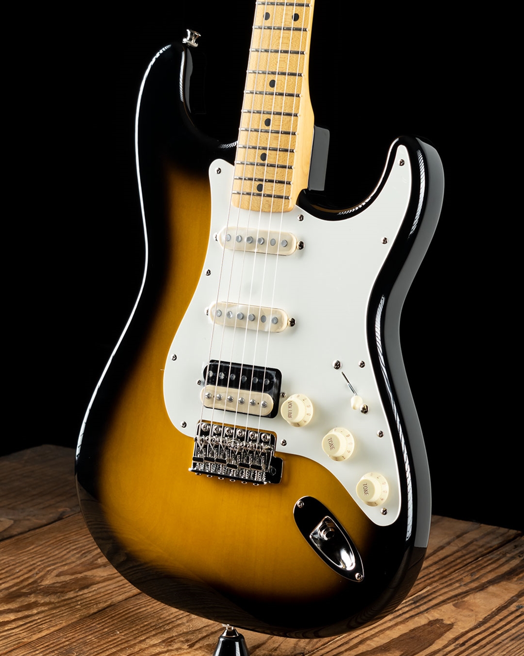 Fender JV Modified '50s Stratocaster HSS - 2-Color Sunburst