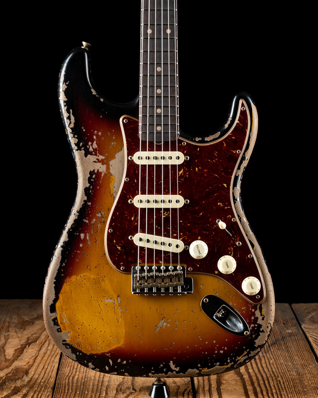 Fender Custom Shop Super Heavy Relic Roasted '61 Strat - Aged 3-Color  Sunburst