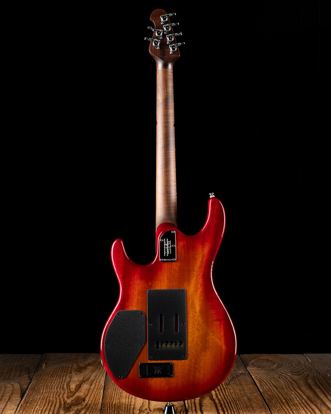 Music Man Luke III HH - Cherry Burst Flame Music Man Luke III HH - Cherry Burst Flame