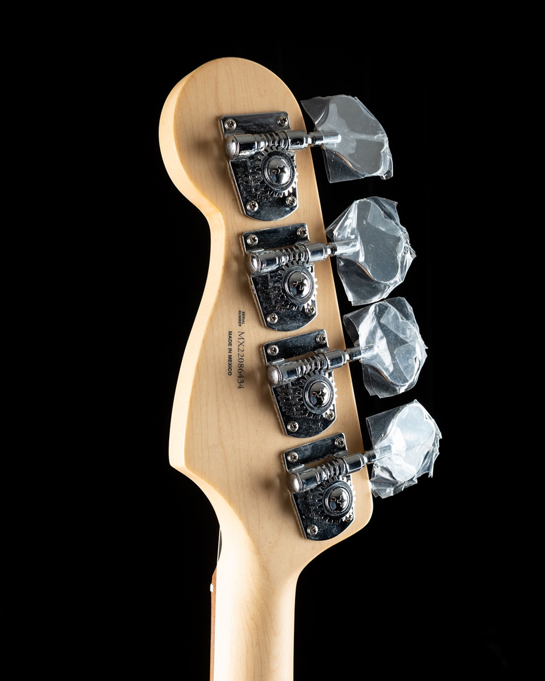 Fender Player Jazz Bass - Polar White Fender Player Jazz Bass - Polar White