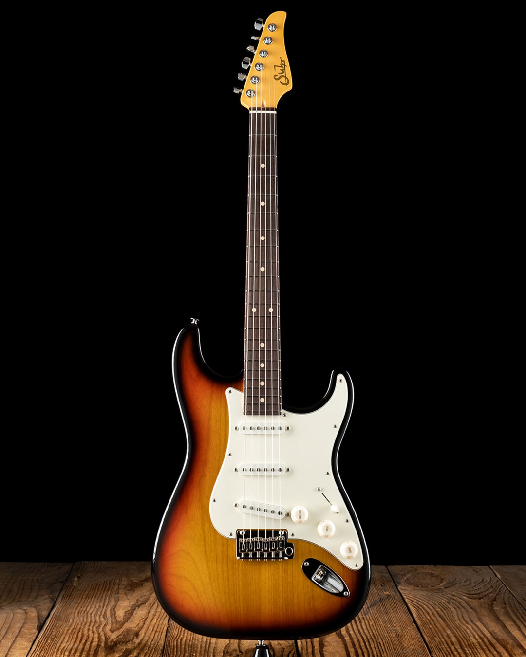Suhr classic S 3S 新古　値引き Suhr Classic S Antique / 3-Tone Sunburst / SSH（新品/送料