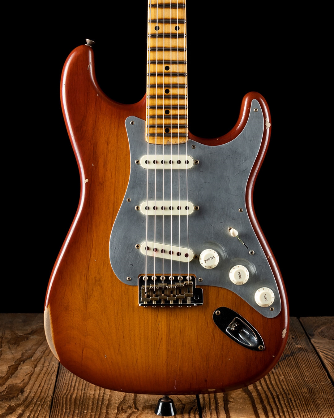 fender strat tobacco sunburst Fender Custom Shop El Diablo Relic Stratocaster