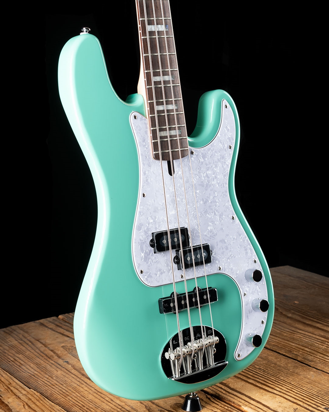 Lakland Skyline 44-64 Custom PJ - Seafoam Green