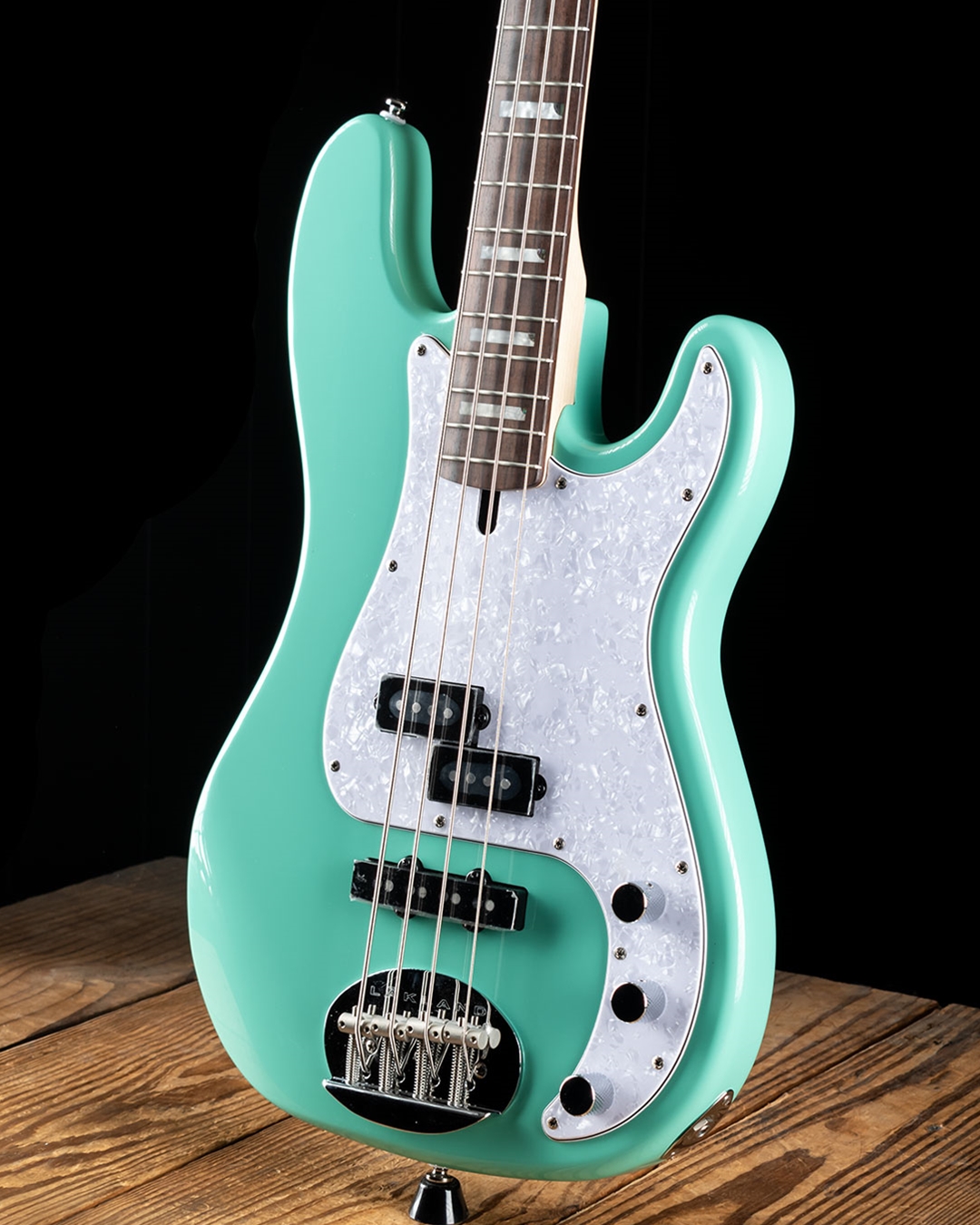 Lakland Skyline 44-64 Custom PJ - Seafoam Green