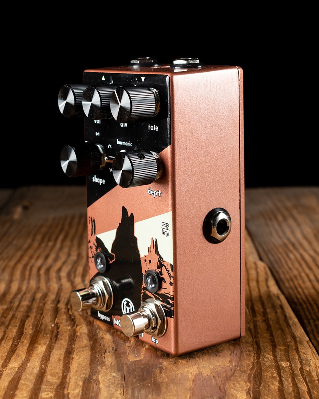 Walrus Audio Monument V2 Harmonic Tap Tremolo Pedal