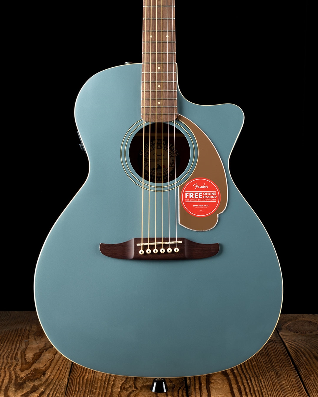 Fender Newporter Player - Ice Blue Satin Fender Newporter Player - Ice Blue Satin