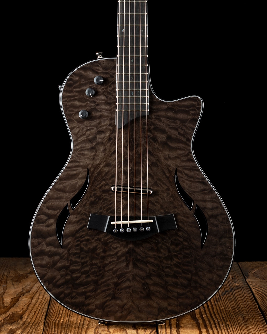 Taylor Custom T5z LTD Quilt Maple Top - Shark Grey