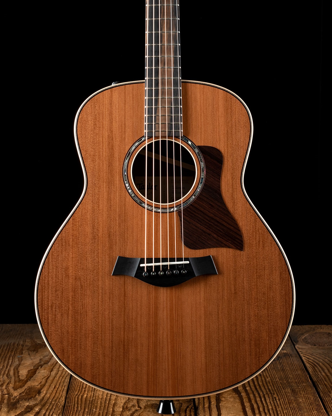 Taylor cheap 811e gt