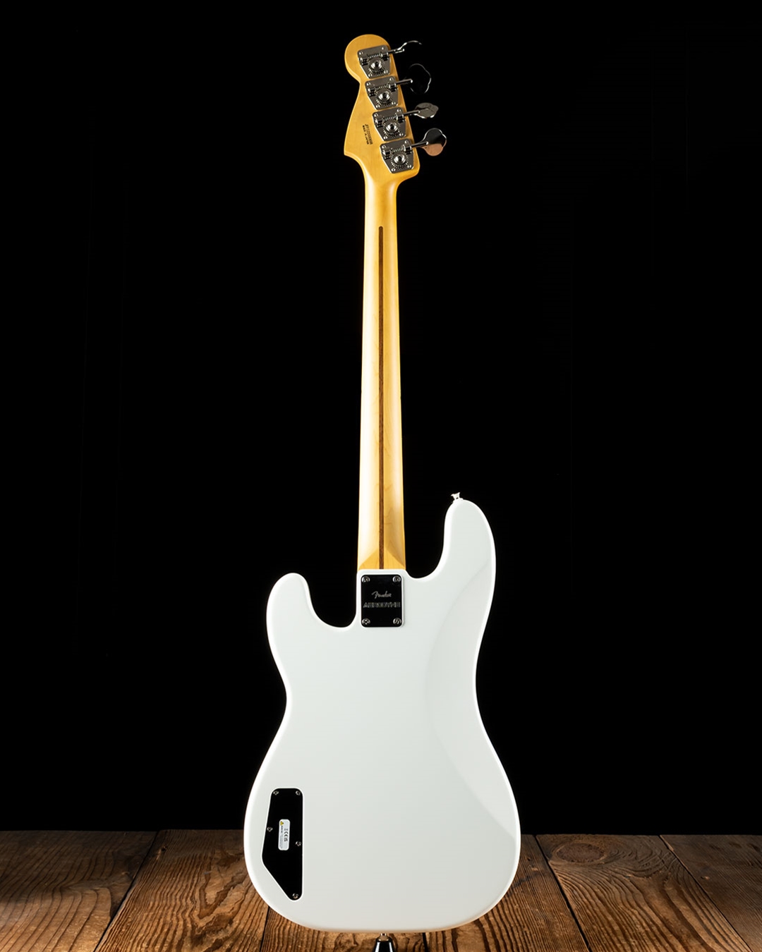 【FENDER】Aerodyne Special Precision Bass New Gear: Fender Aerodyne Special Precision and Jazz Bass