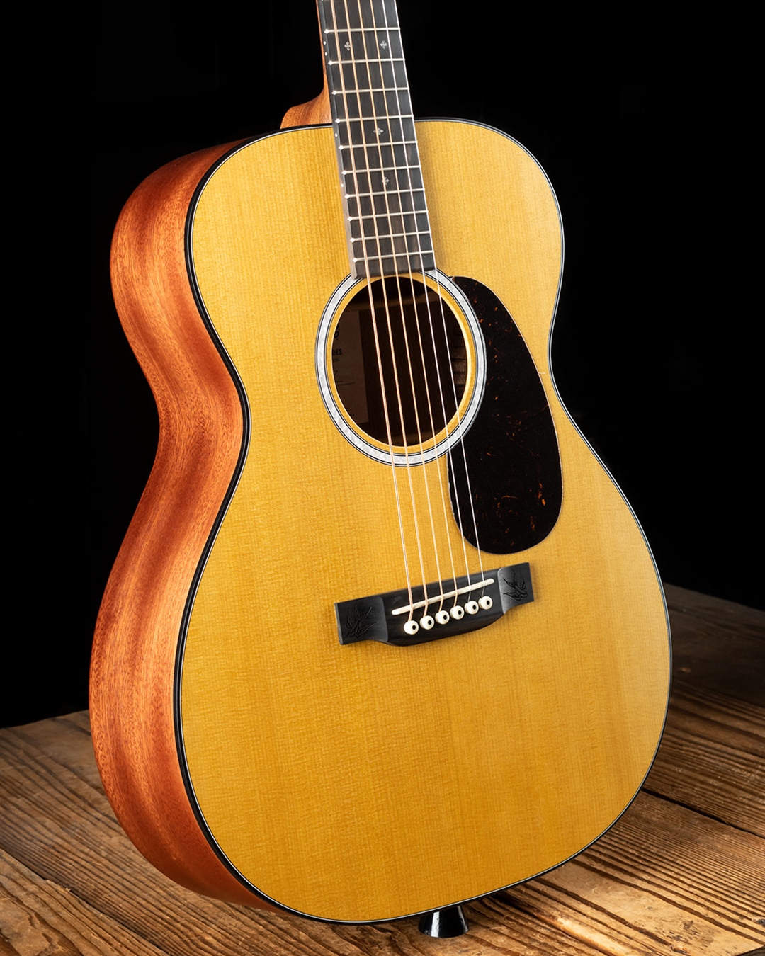 Martin 000Jr-10E Shawn Mendes - Kauffmann's Guitar Store