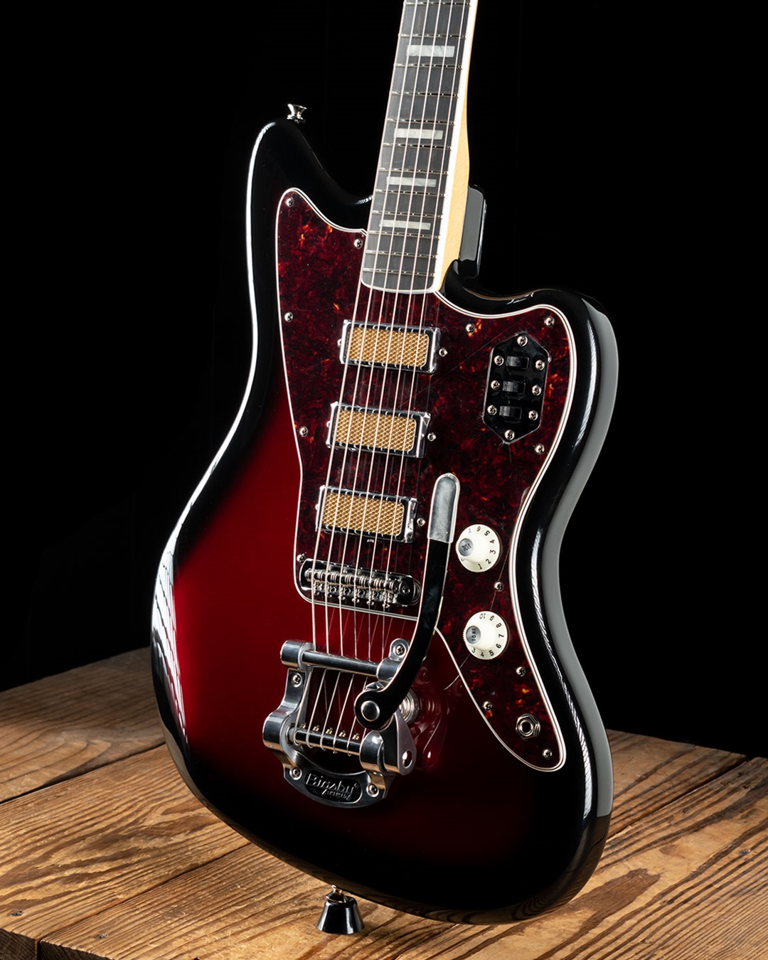 Fender Gold Foil Jazzmaster - Candy Apple Burst