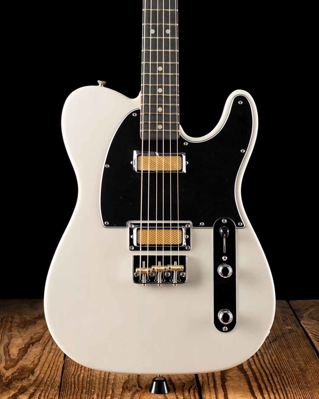 Fender Gold Foil Telecaster White Blonde Fender Gold Foil Telecaster, Ebony Fingerboard - White