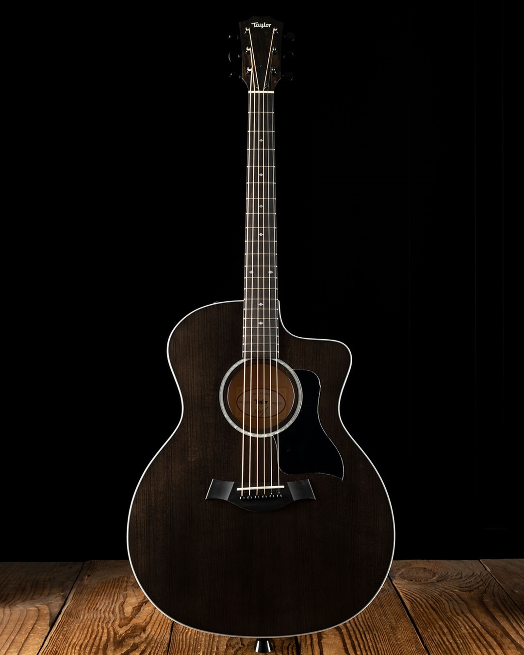 Taylor 214ce Deluxe Acoustic/Electric Guitar Black w/ Case
