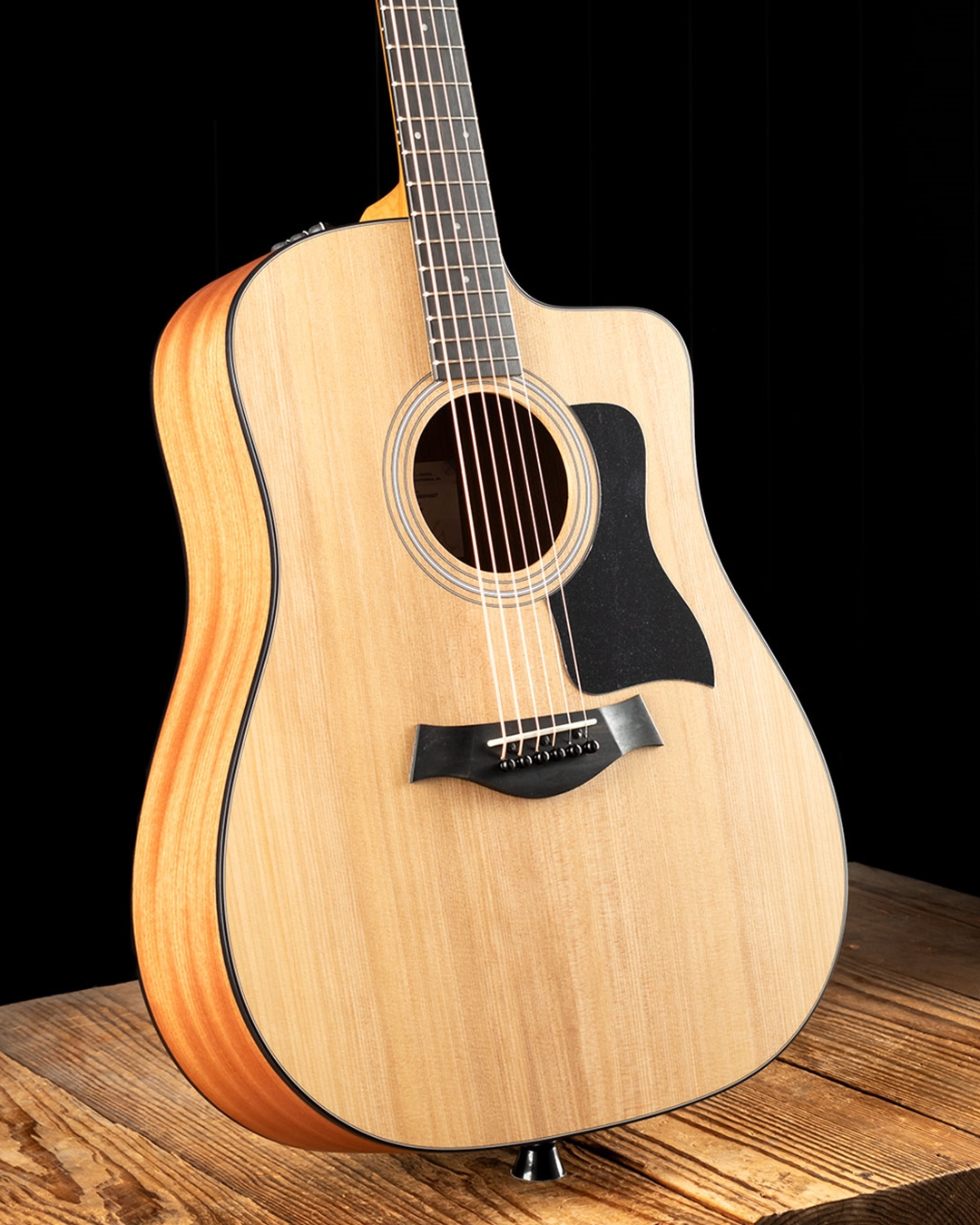 Taylor 110e sales acoustic electric guitar