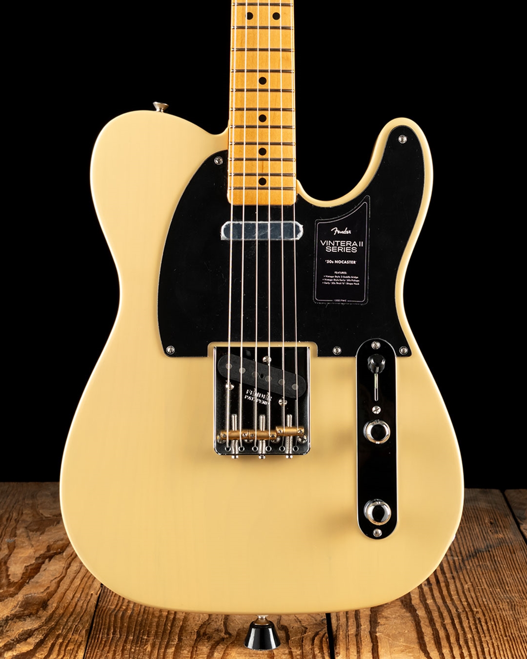 Fender Vintera® II 50s Nocaster® ギグバッグ付き Fender Vintera II 50s Nocaster - Blackguard Blonde – Righteous Guitars