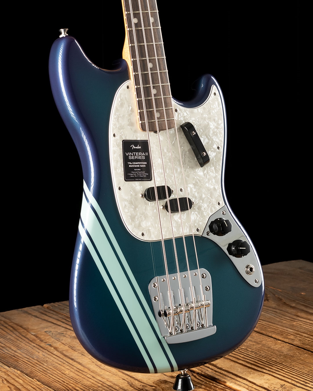 Fender Vintera II '70s Mustang Bass - Competition Burgundy