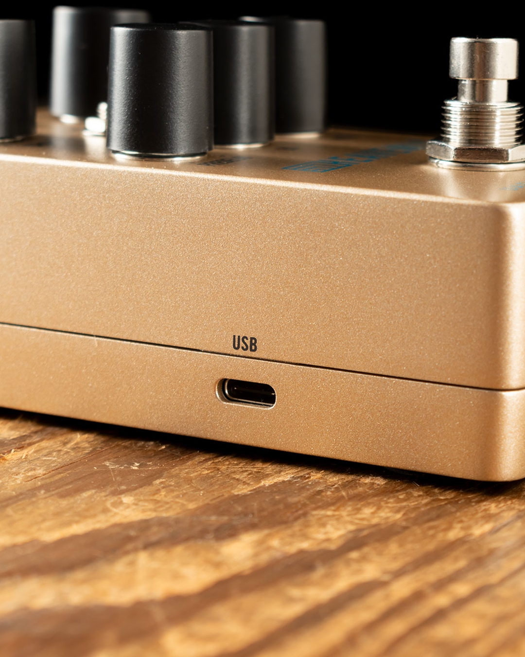 Universal Audio Heavenly Plate Reverb Pedal