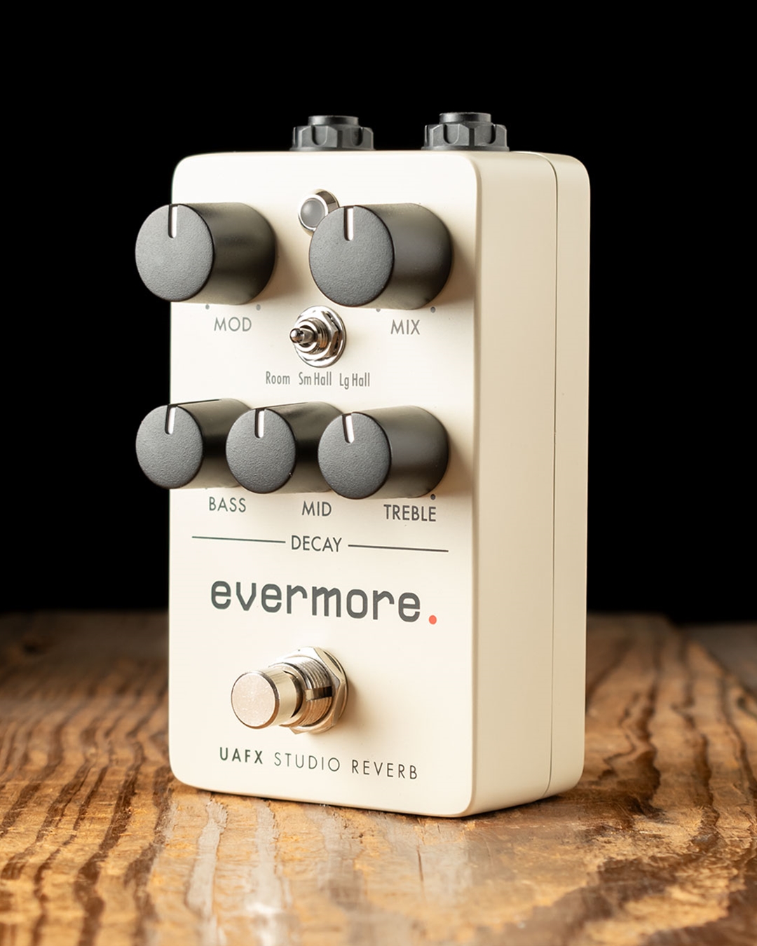 【新品】 UAFX Evermore Studio Reverb Amazon.com: UAFX Evermore Studio Reverb : Musical Instruments