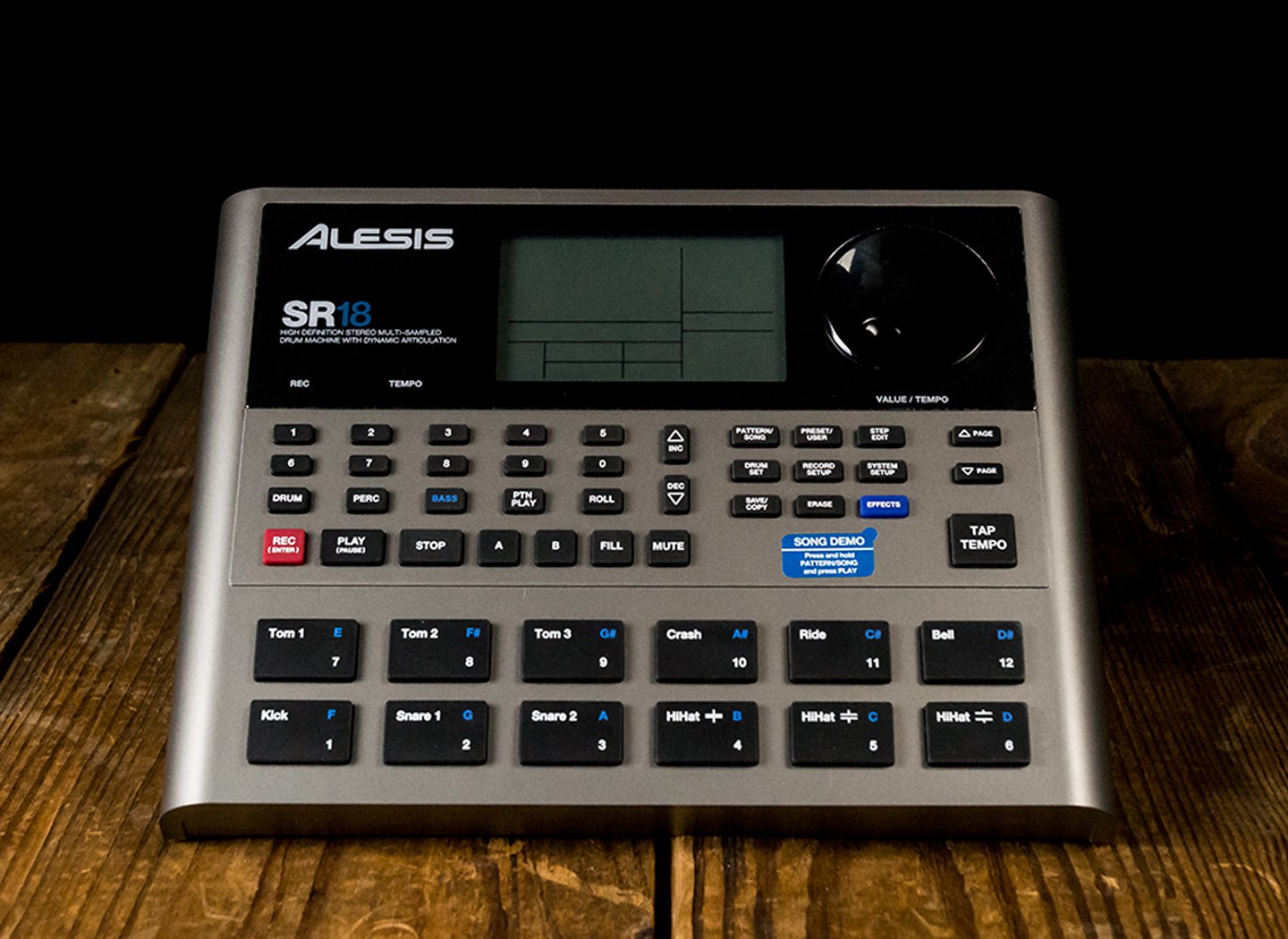 Alesis SR18 Drum Machine