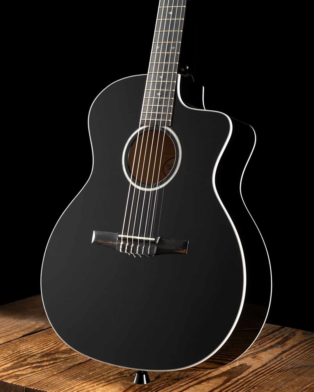 Taylor 214ce-N BLK DLX Special Edition - Black
