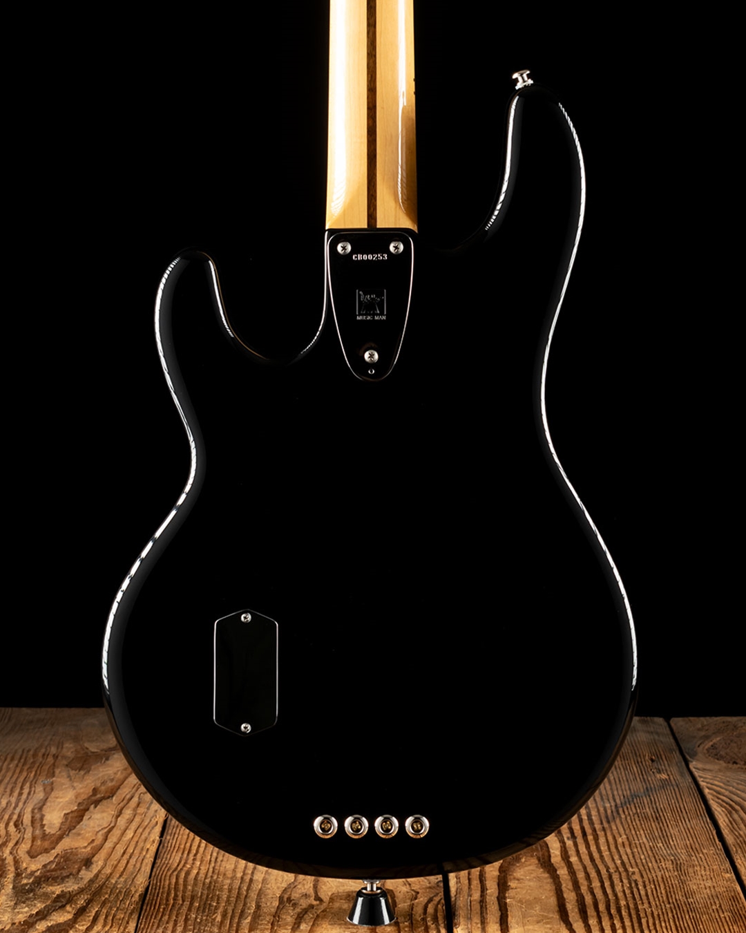 Music Man Retro '70s StingRay 4 - Black