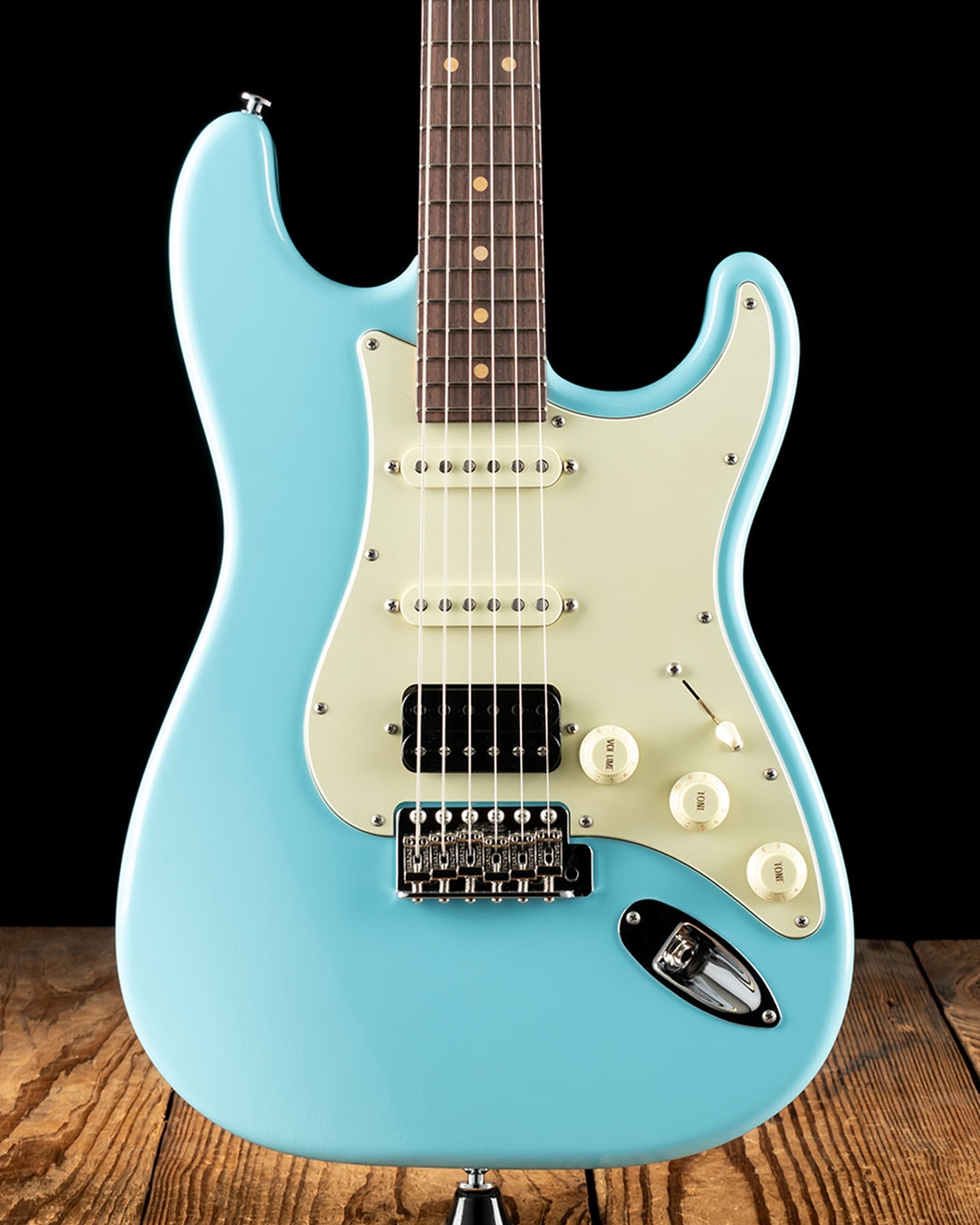 Suhr Classic S ダフネブルー Suhr Classic S Vintage LE - Daphne Blue