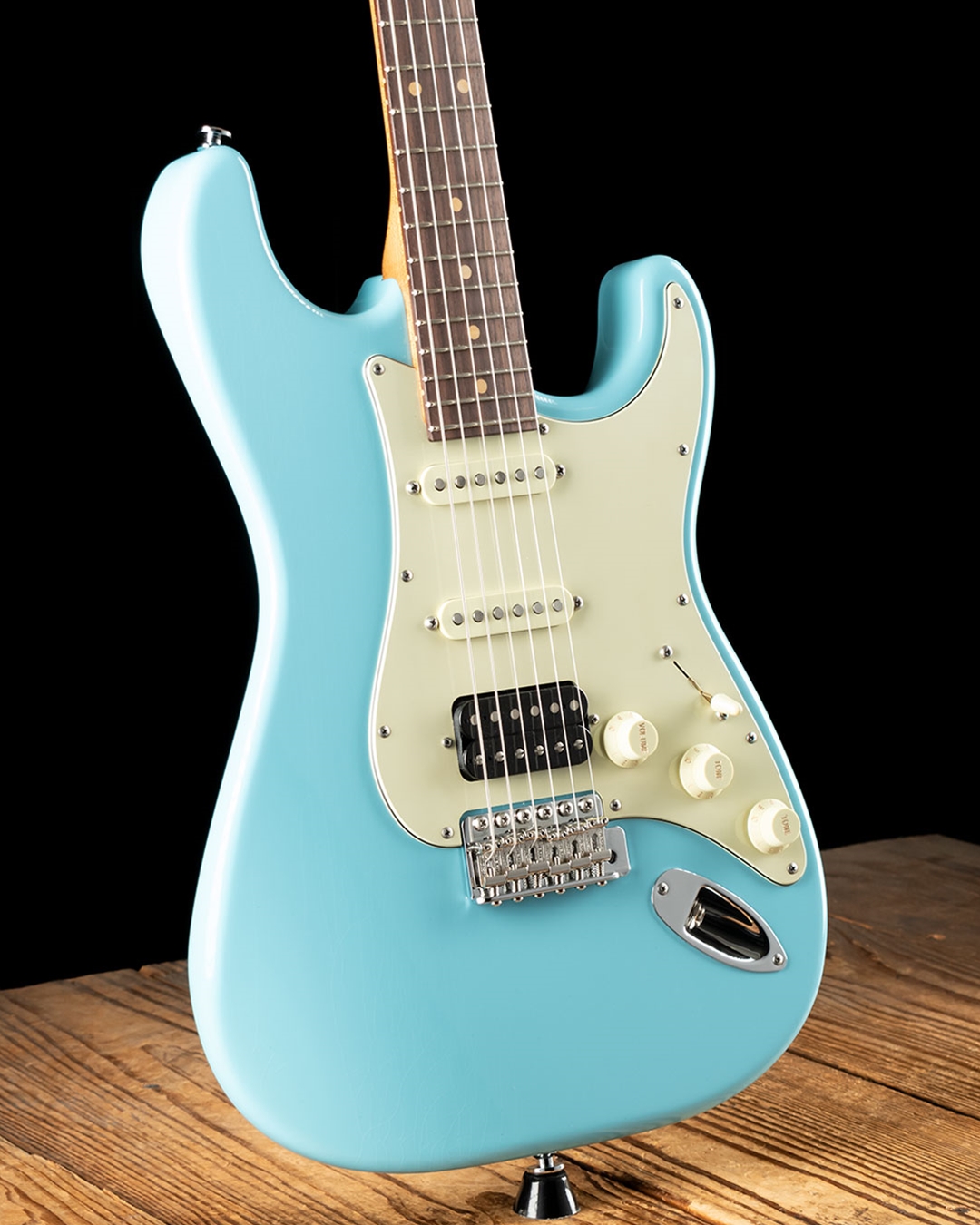 Suhr Classic S ダフネブルー Suhr Classic S Vintage Limited Guitar, Daphne Blue