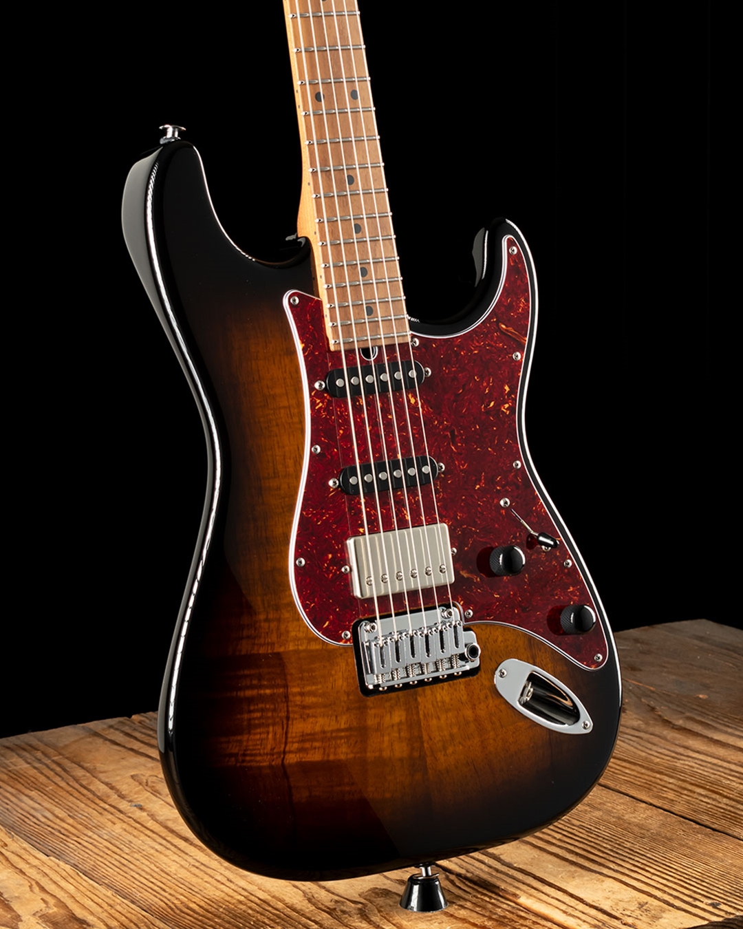 Suhr Classic S Custom Figured Koa/Roasted Alder - 2 Tone Tobacco Burst