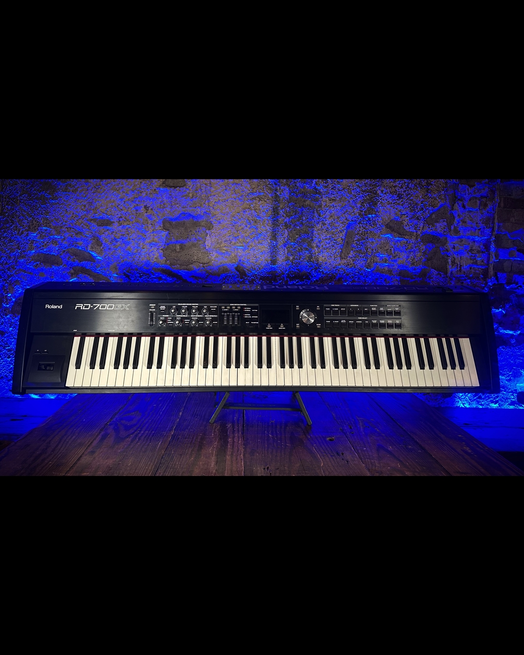 Roland RD-700GX ステージピアノ Roland RD-700GX Keyboard for sale online | eBay