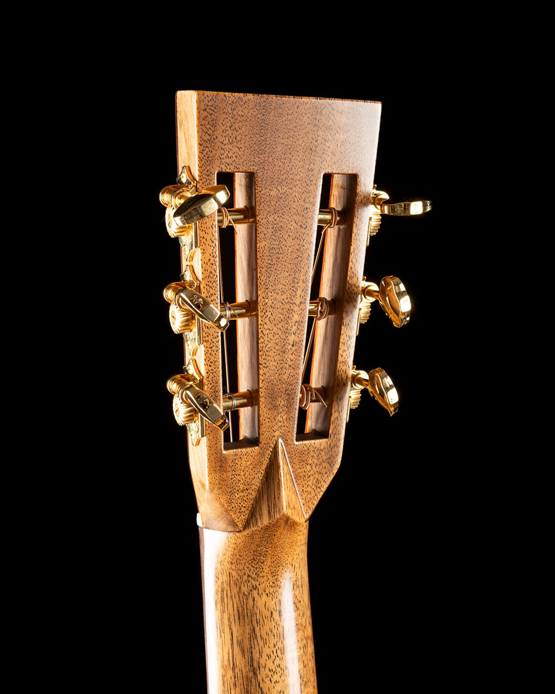 Martin Custom Shop 000 12-Fret Western Red Cedar/African Paduak