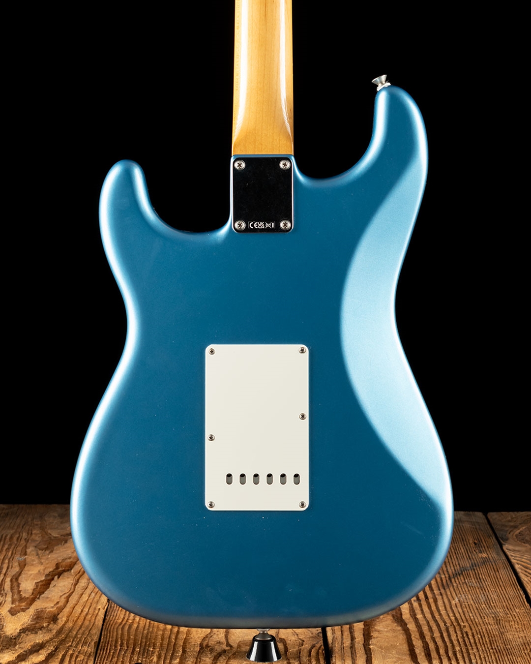 Fender Limited Edition Road Worn '60s Stratocaster - Lake Fender Limited Edition Road Worn '60s Stratocaster - Lake