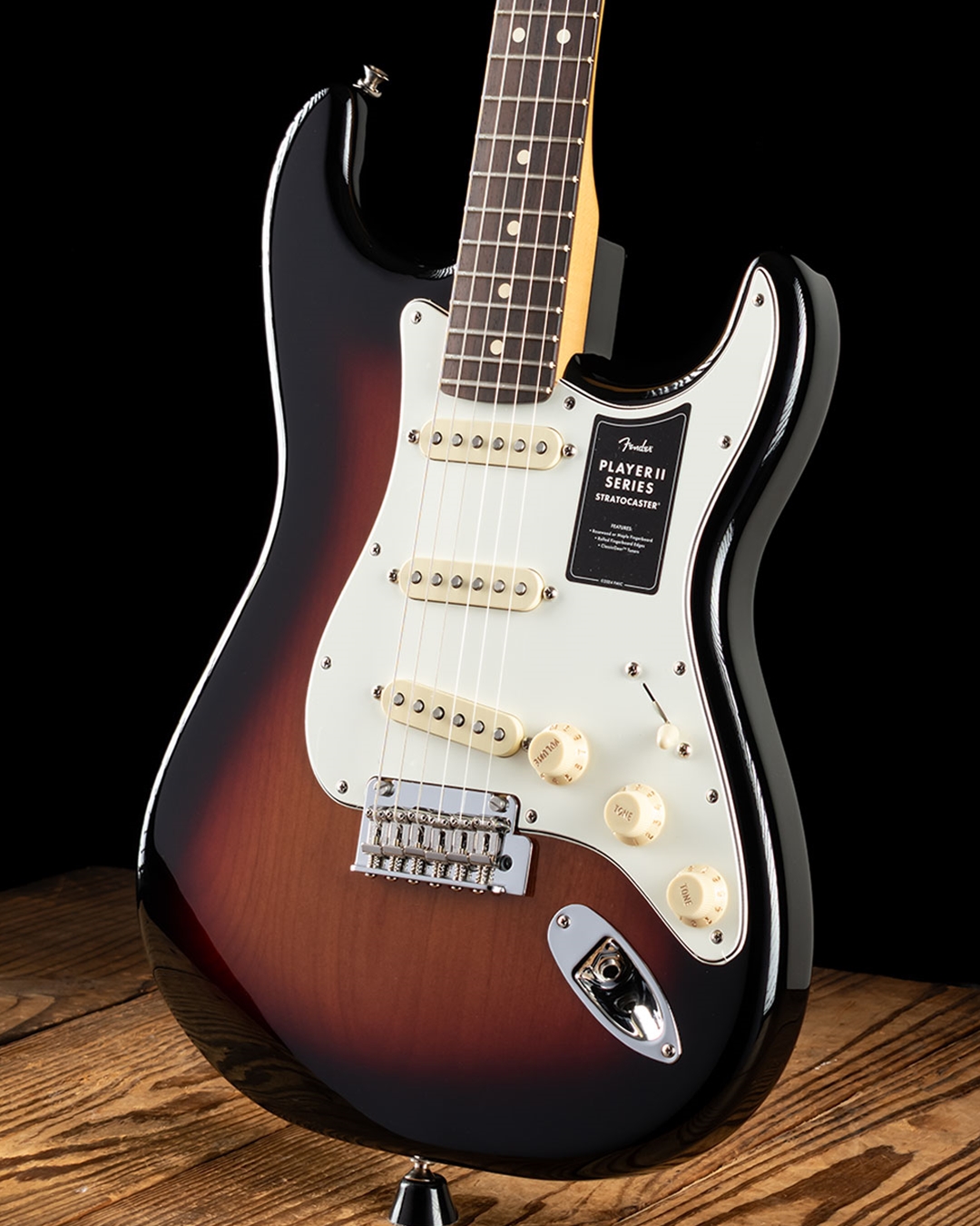Fender Player II Stratocaster - 3-Color Sunburst