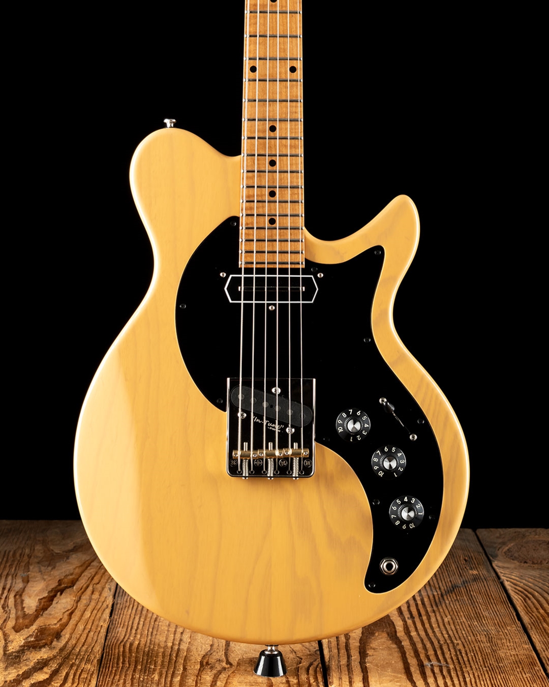 Eastman D'Ambrosio SC'54 - Butterscotch