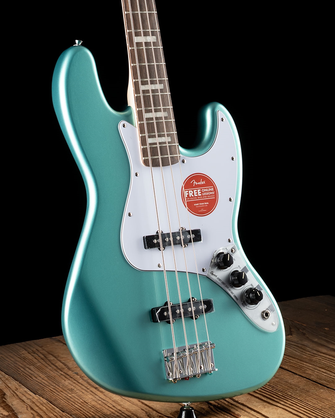 Squier Affinity Series Active Jazz Bass - Mystic Sea Foam Green