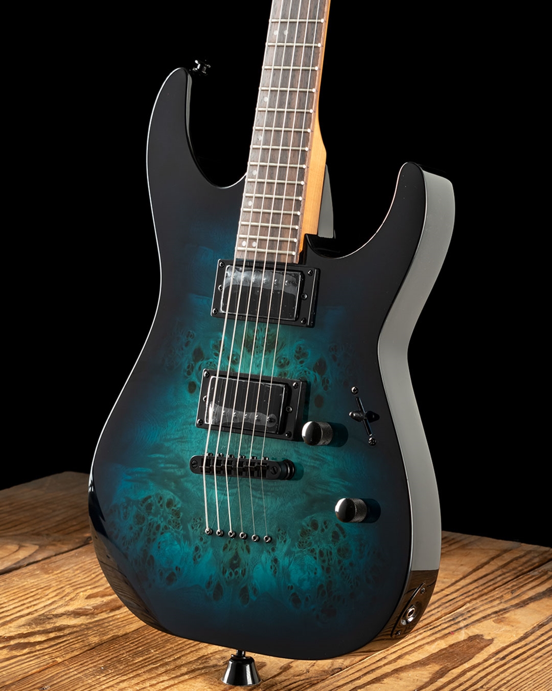 ESP LTD M-200DX - Blue Burst ESP LTD M-200DX - Blue Burst